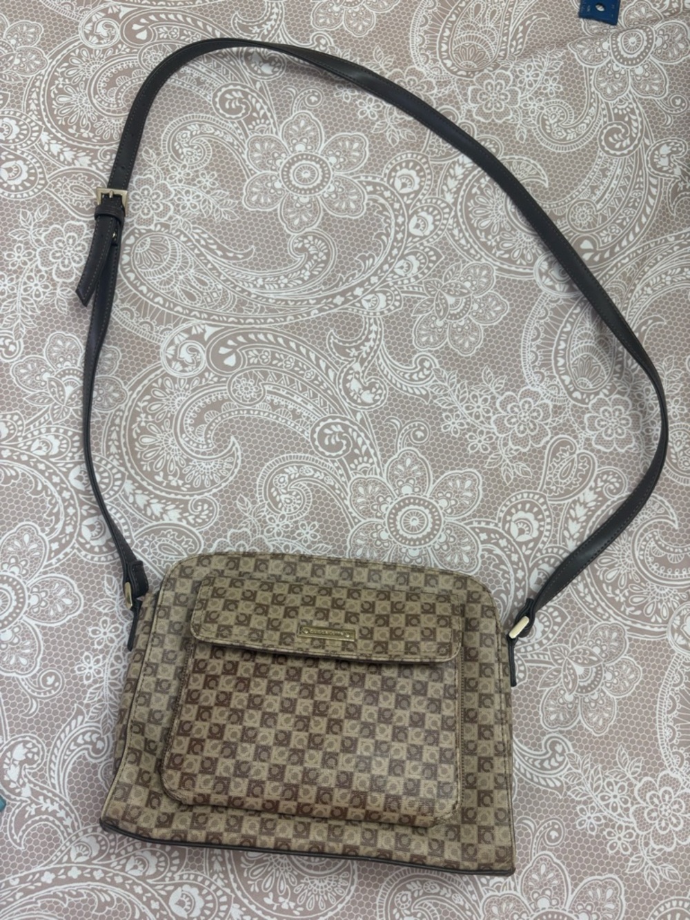 Vintage Liz Claiborne Checker Crossbody Shoulder Bag in Beige Brown